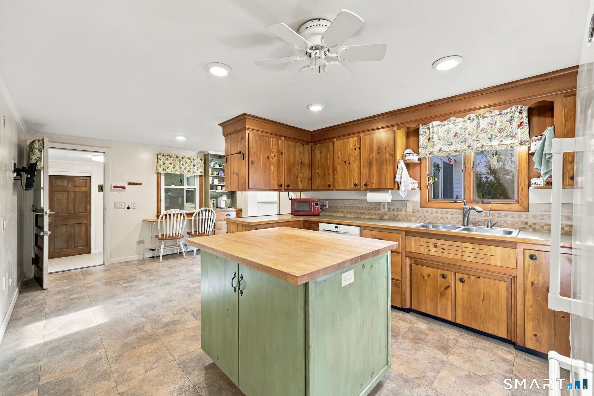 142 Gifford Lane Bozrah CT 06334