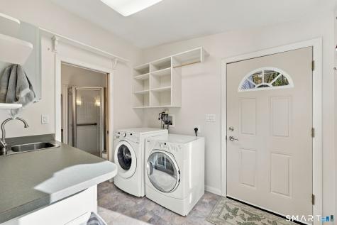 142 Gifford Lane Bozrah CT 06334