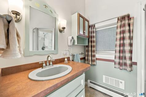 142 Gifford Lane Bozrah CT 06334