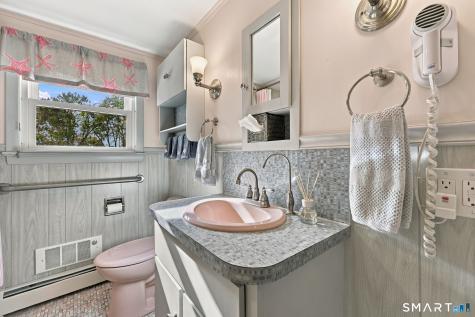 142 Gifford Lane Bozrah CT 06334