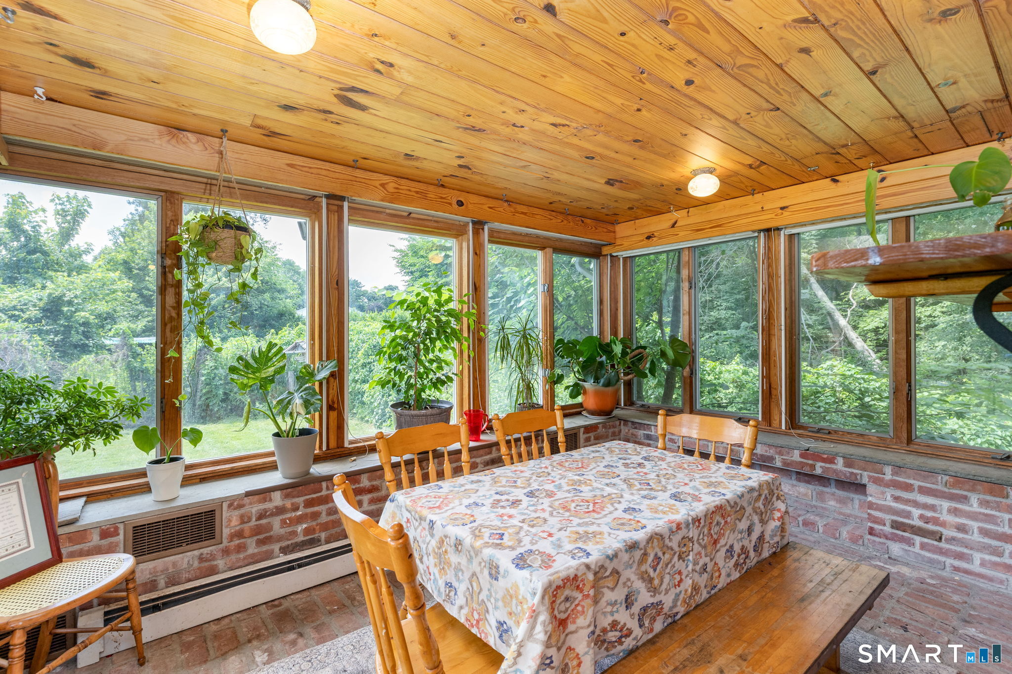 31 Ford Avenue Norwich CT 06360