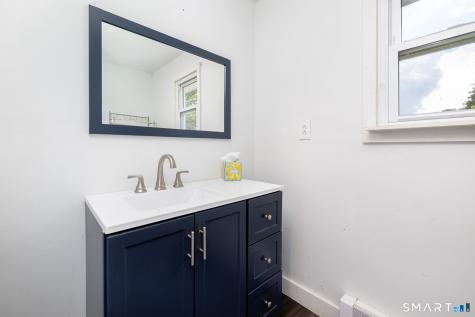 31 Ford Avenue Norwich CT 06360