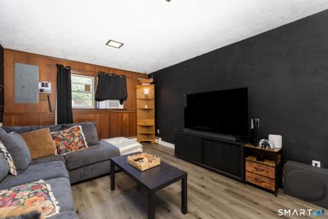 31 Ford Avenue Norwich CT 06360