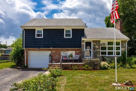31 Ford Avenue Norwich CT 06360