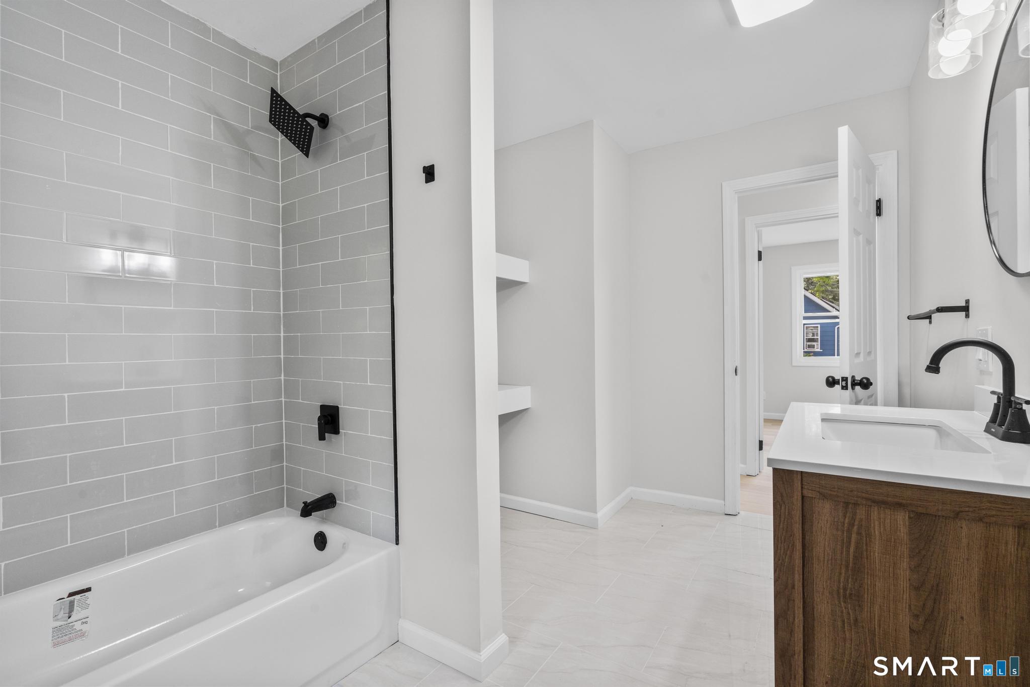 93 North Prospect St Extension Ansonia CT 06401