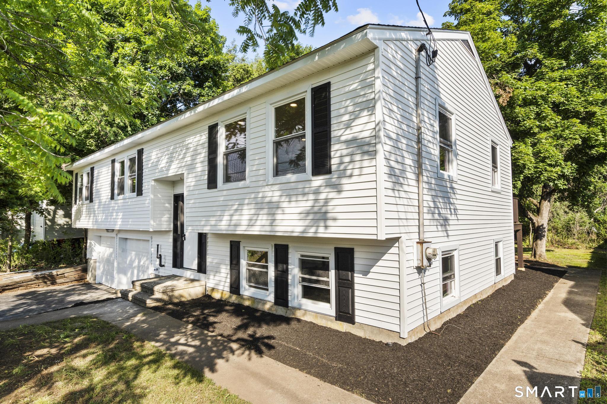 93 North Prospect St Extension Ansonia CT 06401