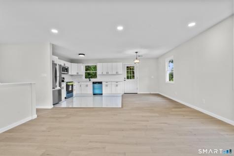 93 North Prospect St Extension Ansonia CT 06401