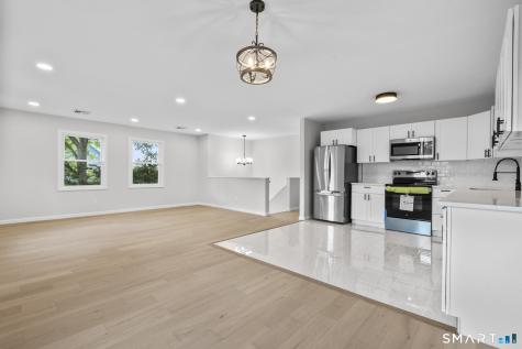 93 North Prospect St Extension Ansonia CT 06401