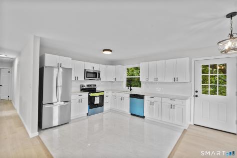 93 North Prospect St Extension Ansonia CT 06401
