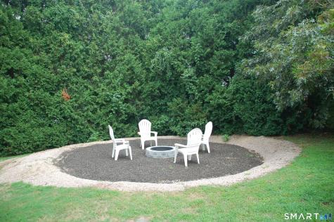 166 Old Evarts Lane Groton CT 06355