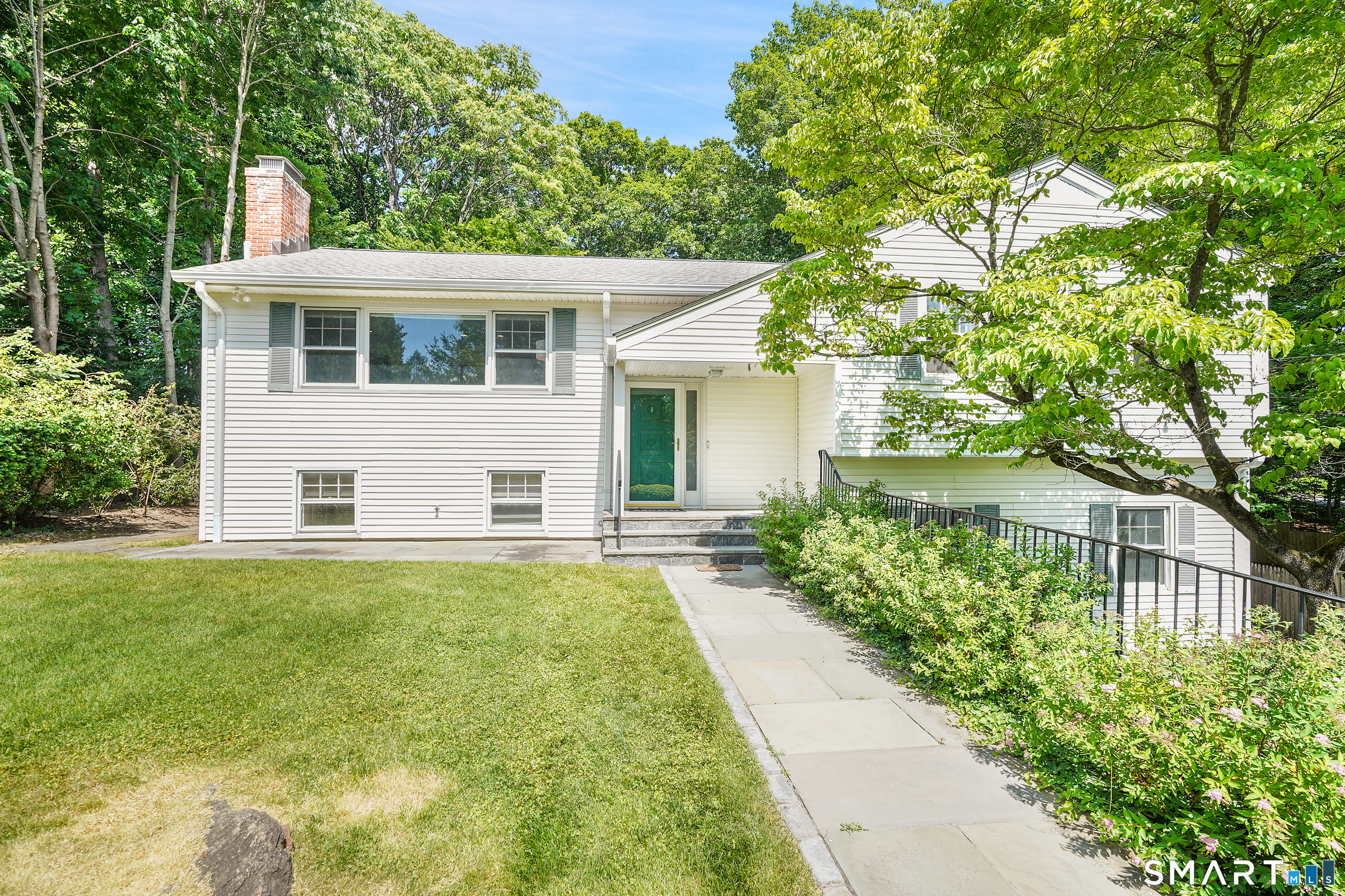33 Sachem Road Greenwich CT 06830