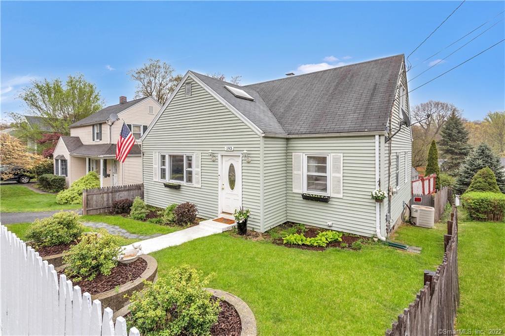 193 Old Stratfield Road Fairfield CT 06825