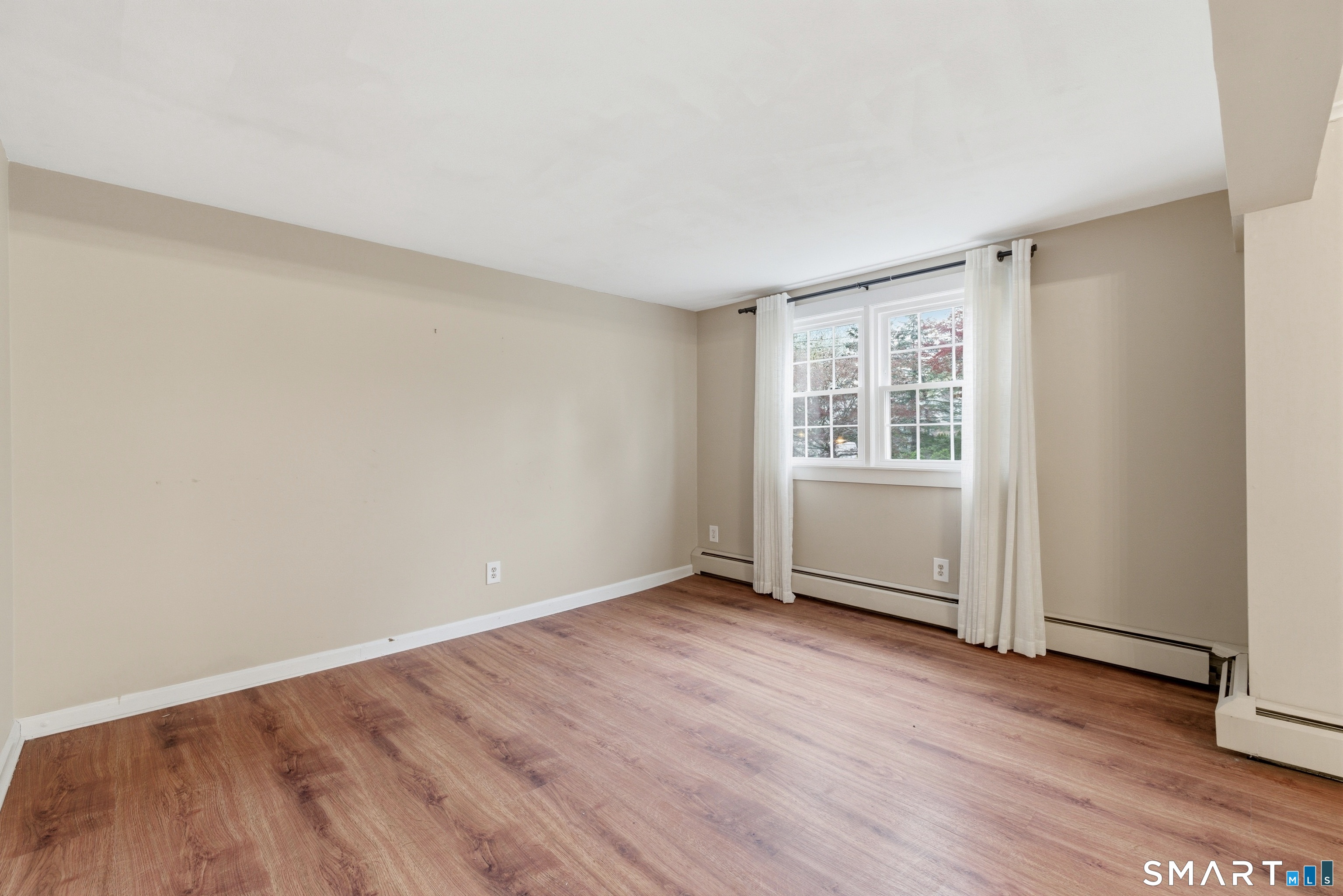 16 Hamilton Lane Watertown CT 06795