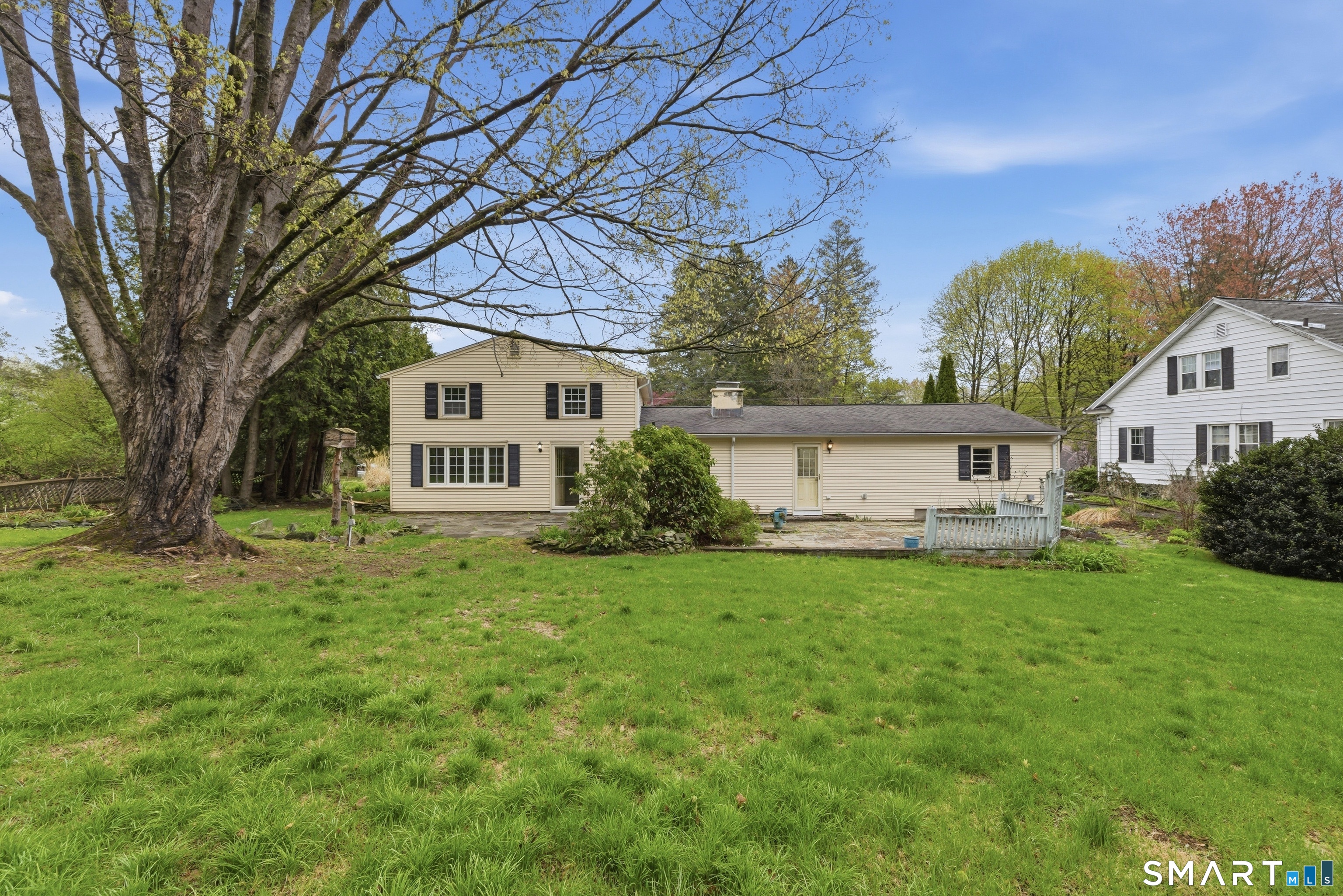 16 Hamilton Lane Watertown CT 06795