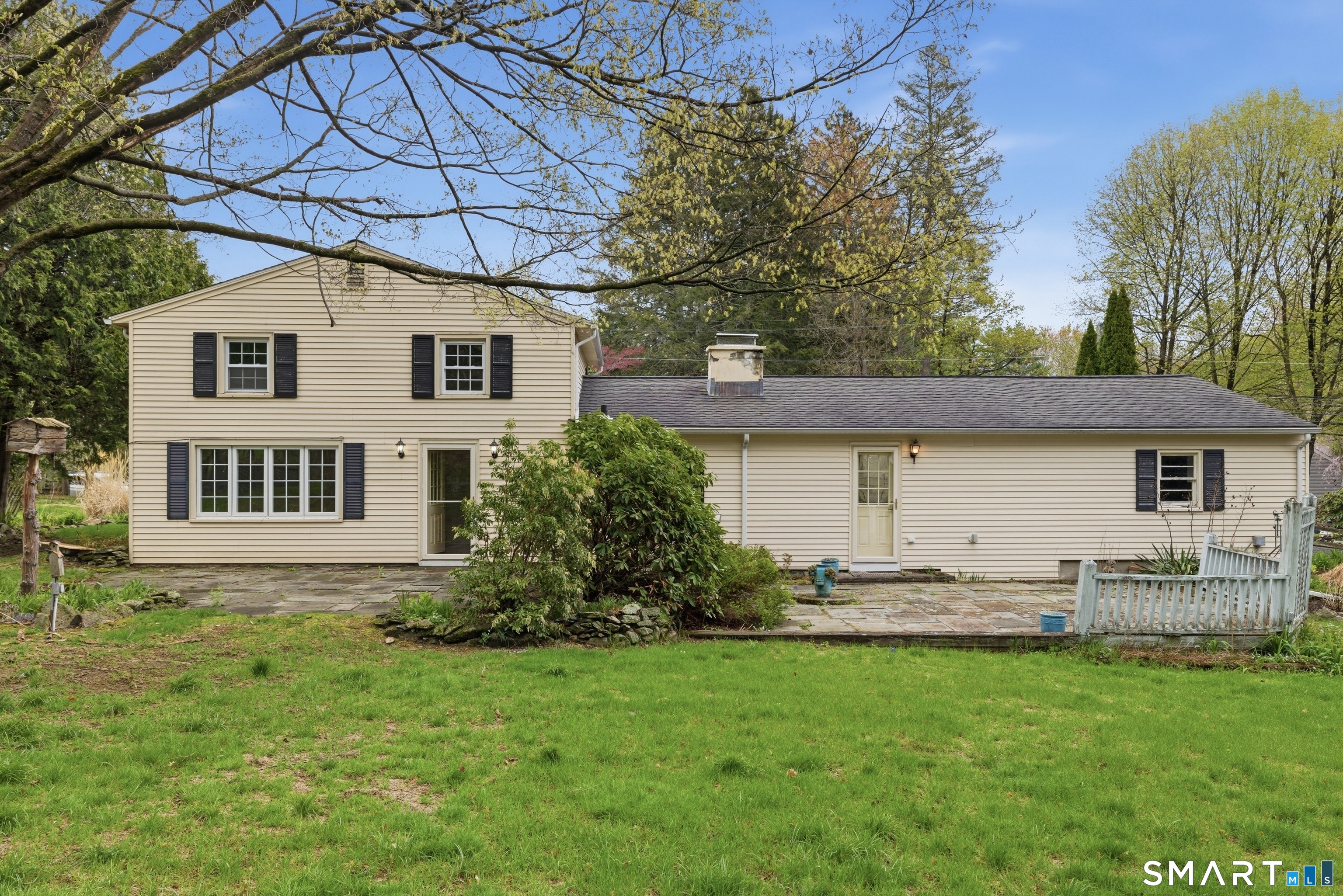 16 Hamilton Lane Watertown CT 06795