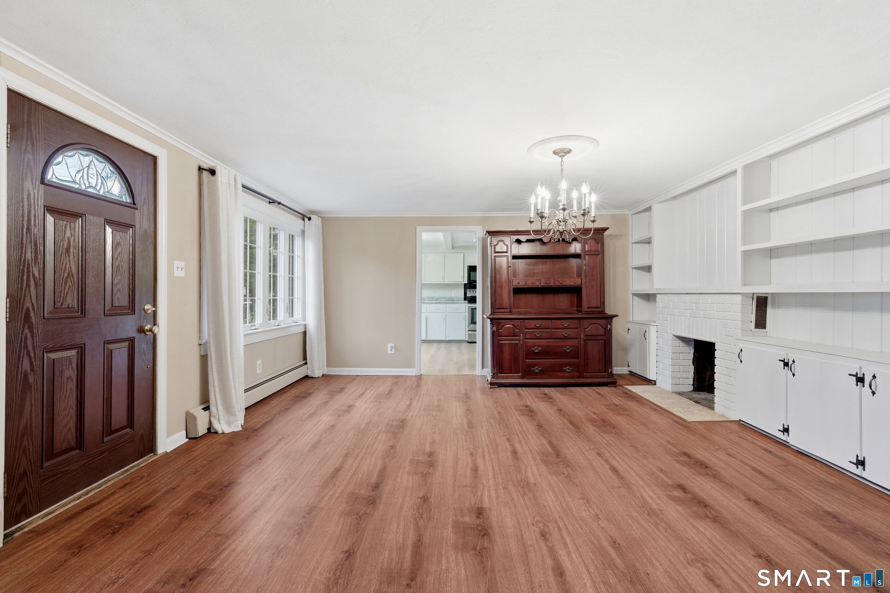 16 Hamilton Lane Watertown CT 06795