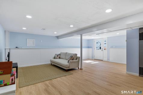 1 Highview Terrace Ledyard CT 06339