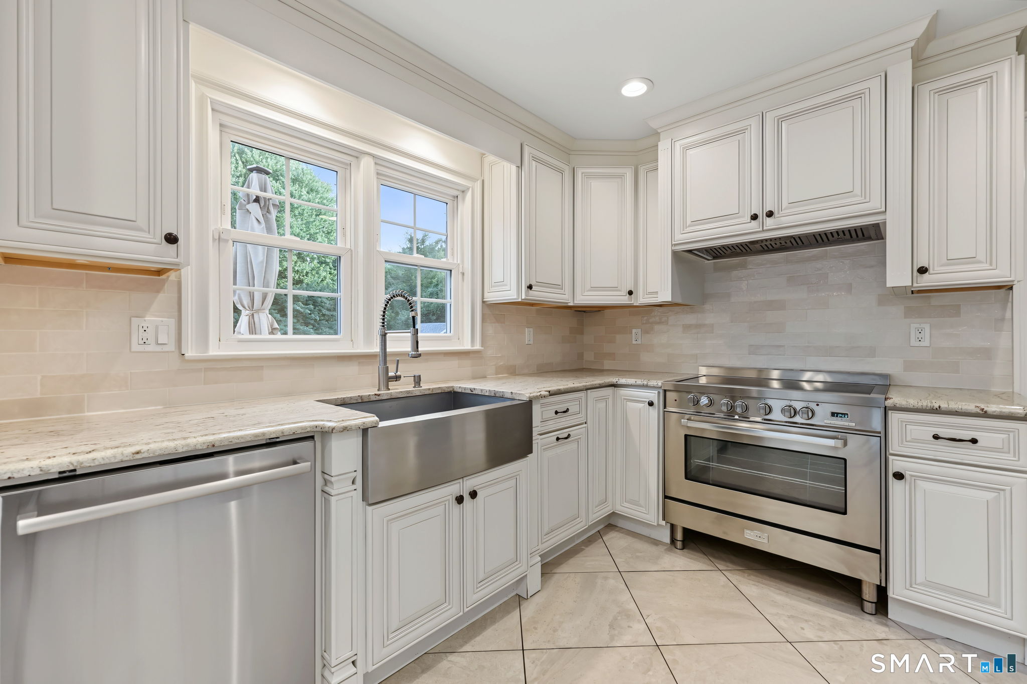 52 Mallett Drive Trumbull CT 06611