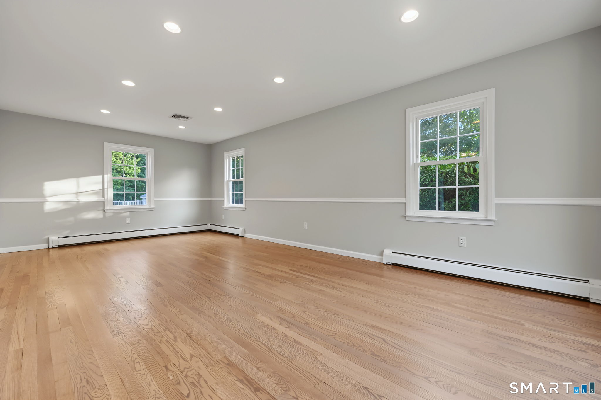 52 Mallett Drive Trumbull CT 06611