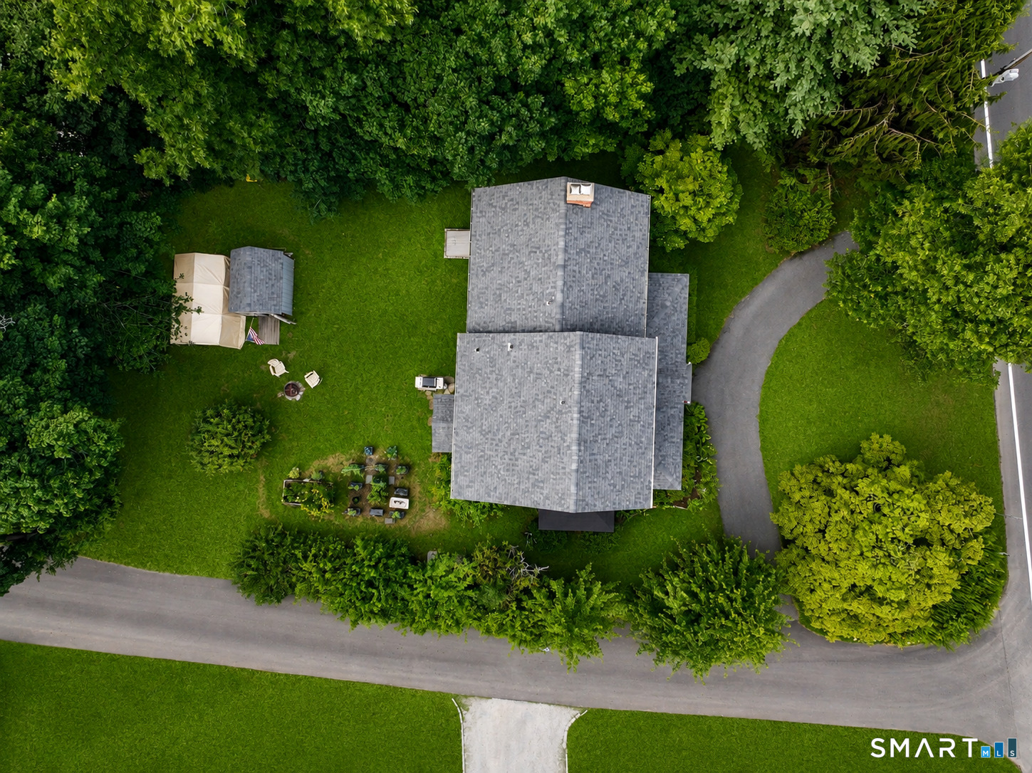 68 Old Stamford Road New Canaan CT 06840