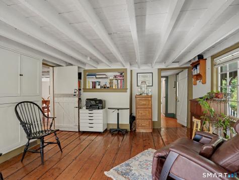 68 Old Stamford Road New Canaan CT 06840