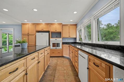 30 Bonnie Vu Lane New Milford CT 06776