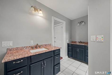 30 Bonnie Vu Lane New Milford CT 06776