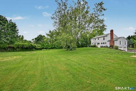 30 Bonnie Vu Lane New Milford CT 06776