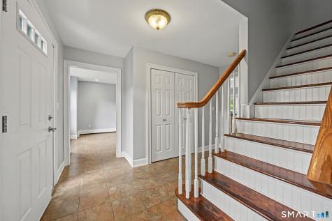 30 Bonnie Vu Lane New Milford CT 06776