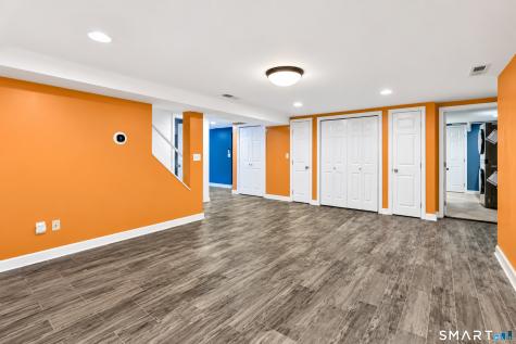 25 Seneca Road New Haven CT 06515