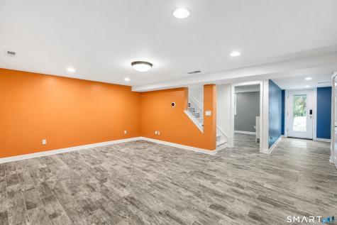 25 Seneca Road New Haven CT 06515