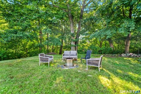 25 Seneca Road New Haven CT 06515