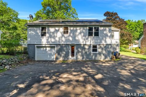 25 Seneca Road New Haven CT 06515