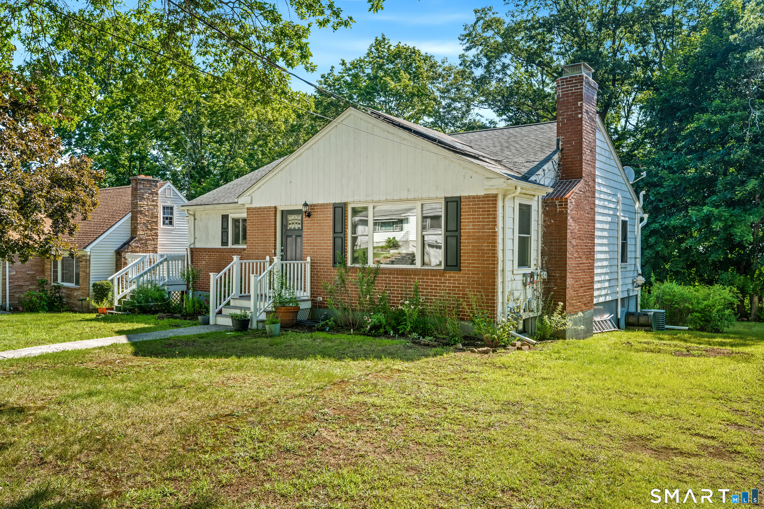 25 Seneca Road New Haven CT 06515