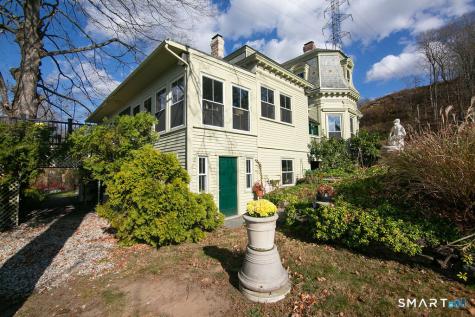 77 Main Street East Haddam CT 06423