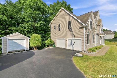 29 Chilstone Lane Manchester CT 06040