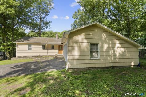 293 Guinea Road Monroe CT 06468