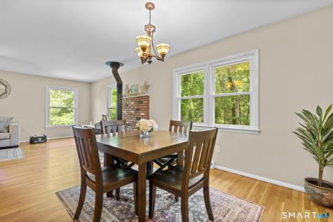 293 Guinea Road Monroe CT 06468