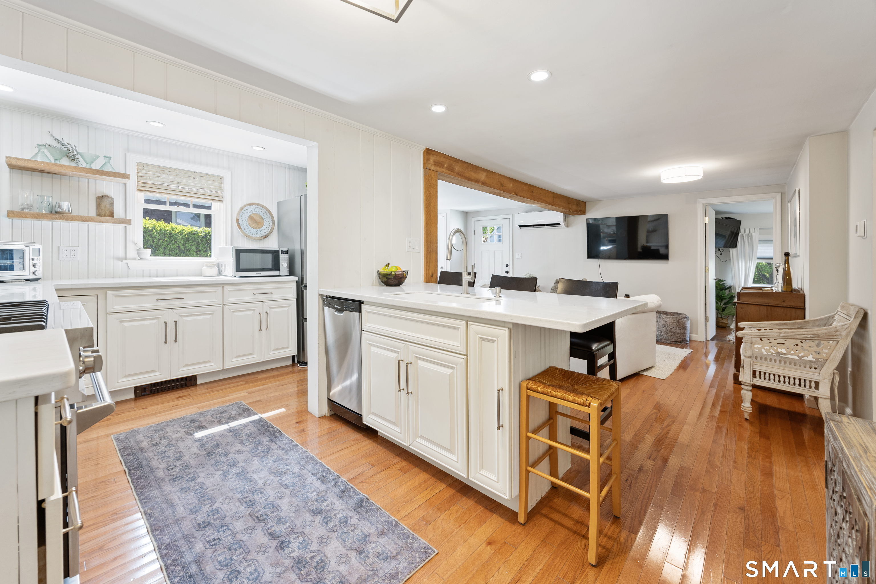 18 Willow Lane Morris CT 06763
