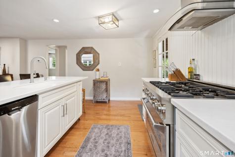 18 Willow Lane Morris CT 06763
