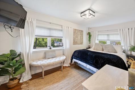 18 Willow Lane Morris CT 06763