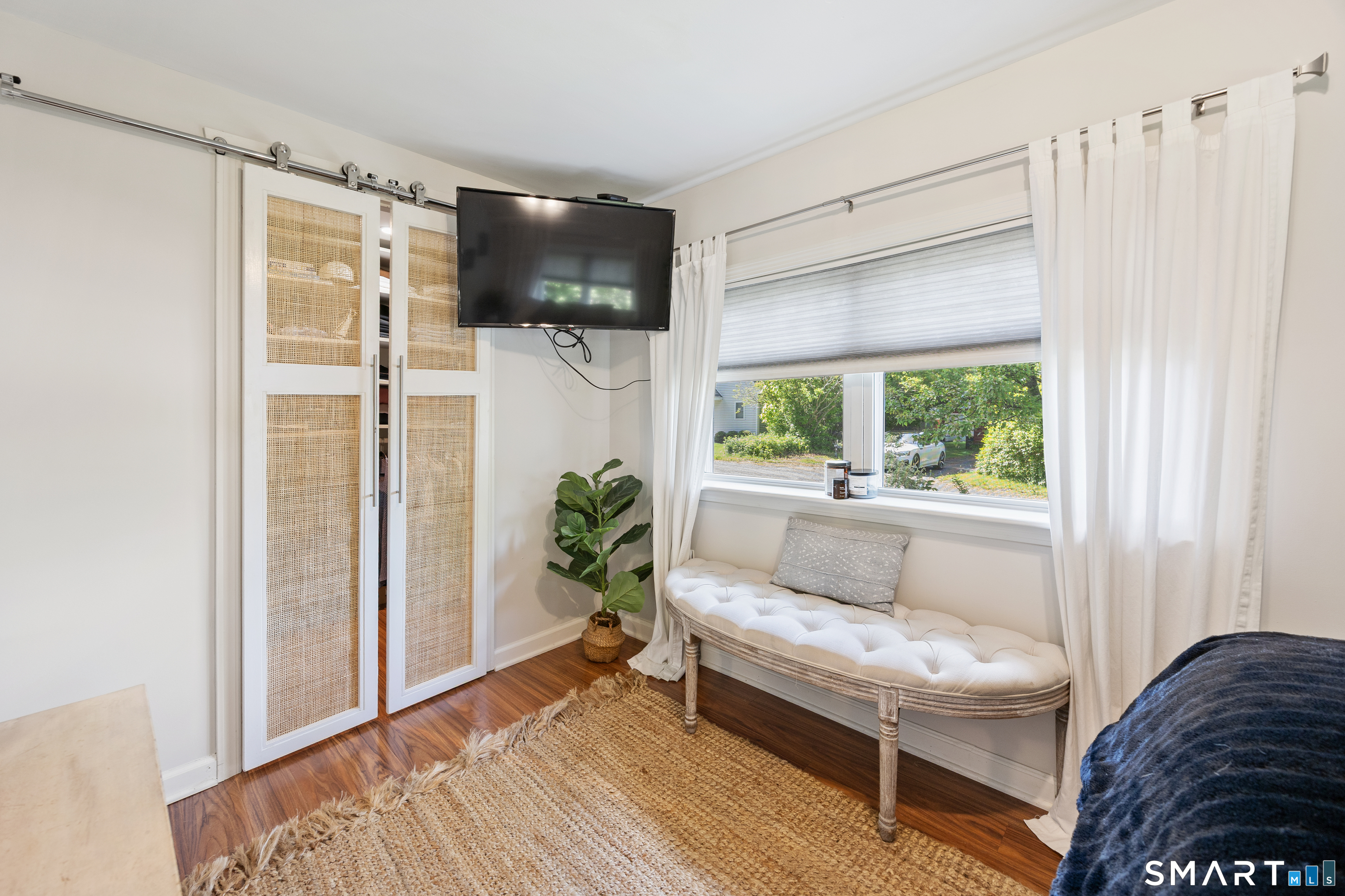 18 Willow Lane Morris CT 06763