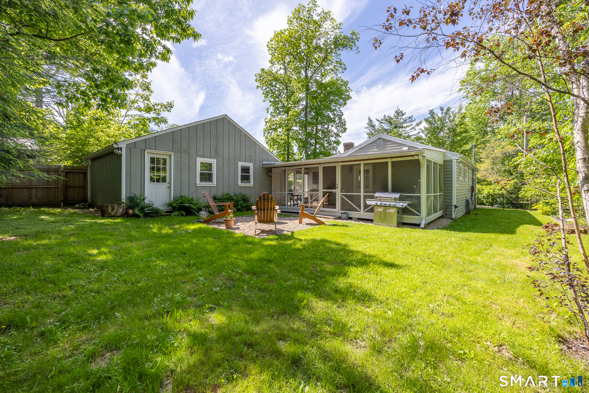 18 Willow Lane Morris CT 06763