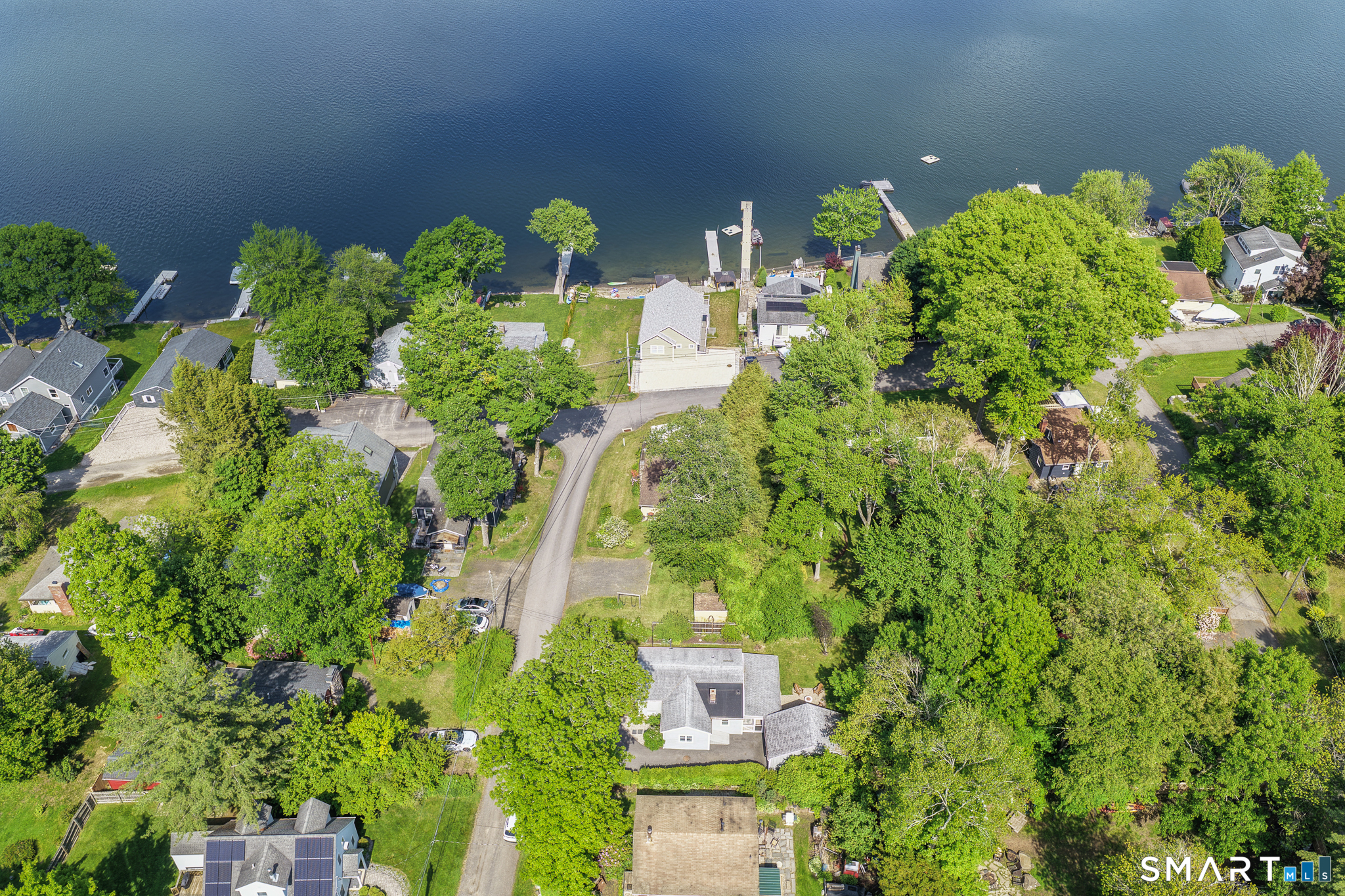 18 Willow Lane Morris CT 06763