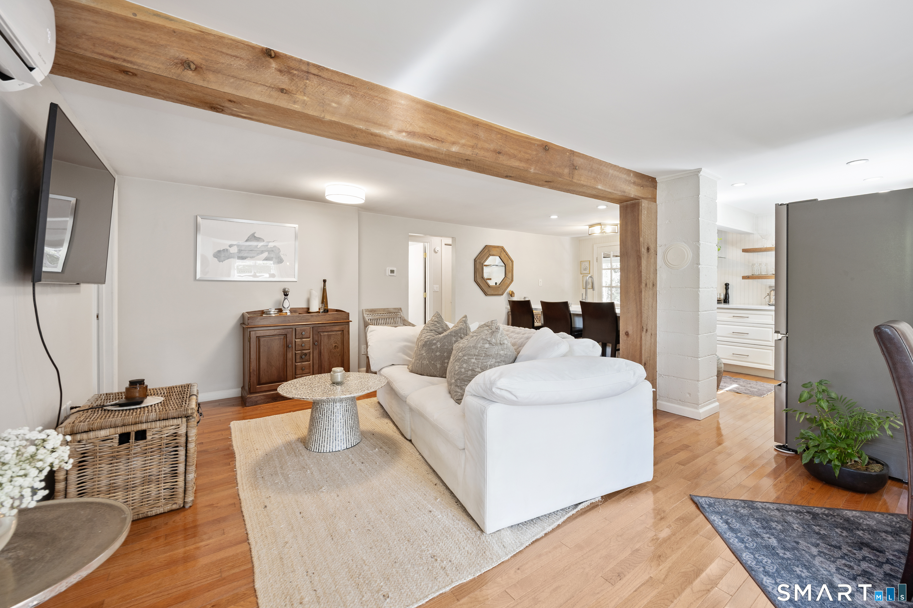 18 Willow Lane Morris CT 06763