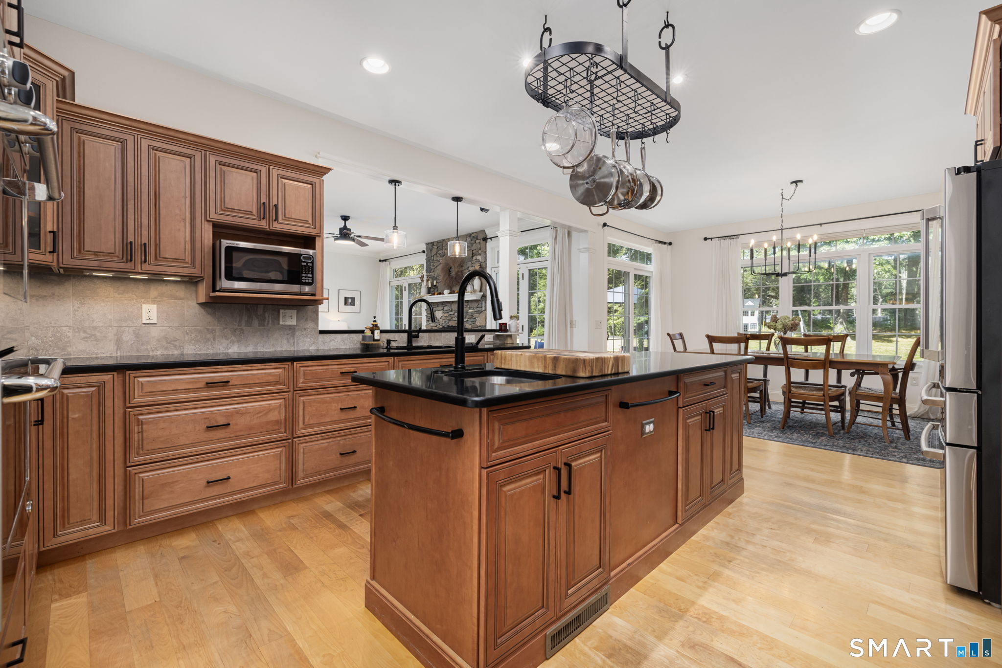 15 Brookside Landing Putnam CT 06260
