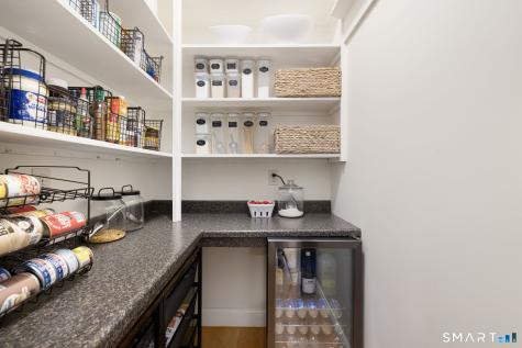 15 Brookside Landing Putnam CT 06260