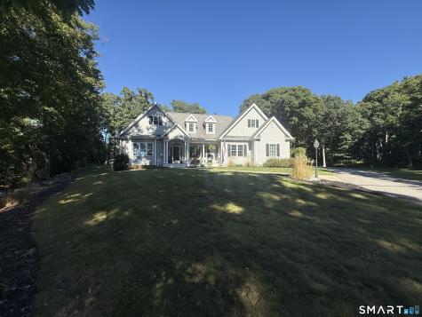 15 Brookside Landing Putnam CT 06260