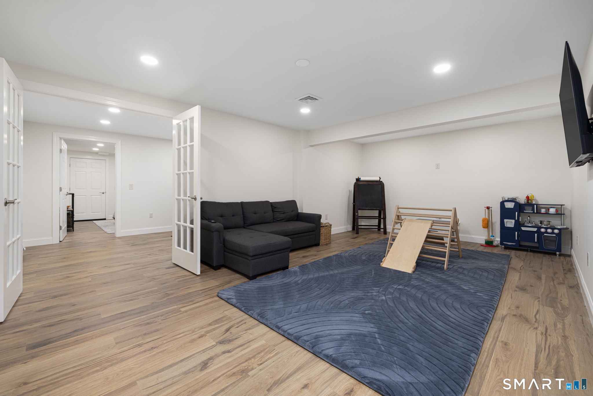 15 Brookside Landing Putnam CT 06260