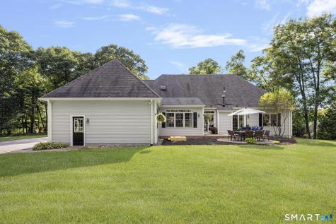 15 Brookside Landing Putnam CT 06260